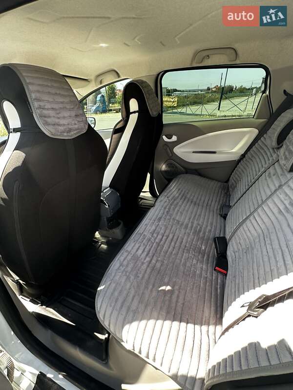 Хэтчбек Renault Zoe 2018 в Хмельницком