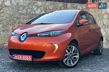 Хэтчбек Renault Zoe 2016 в 