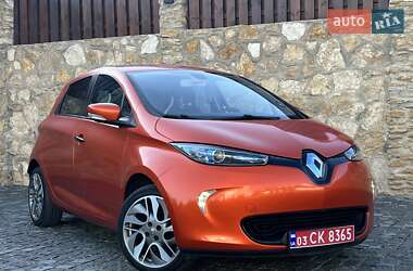Хэтчбек Renault Zoe 2016 в 