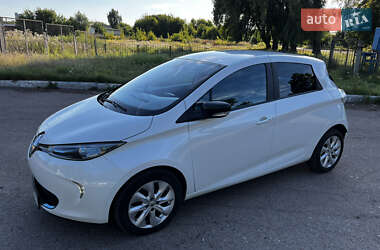 Хэтчбек Renault Zoe 2014 в 
