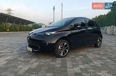 Хэтчбек Renault Zoe 2018 в 