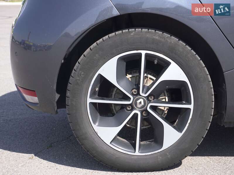 Хэтчбек Renault Zoe 2019 в Львове