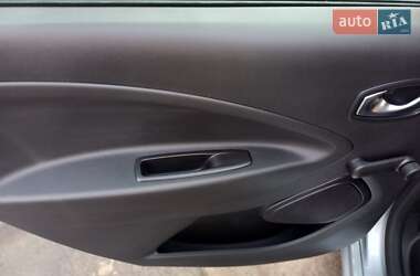 Хэтчбек Renault Zoe 2020 в 