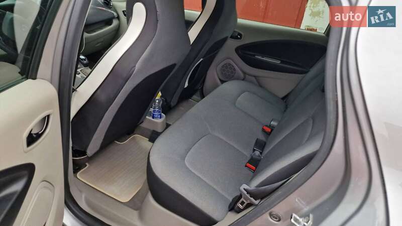 Хэтчбек Renault Zoe 2016 в Львове