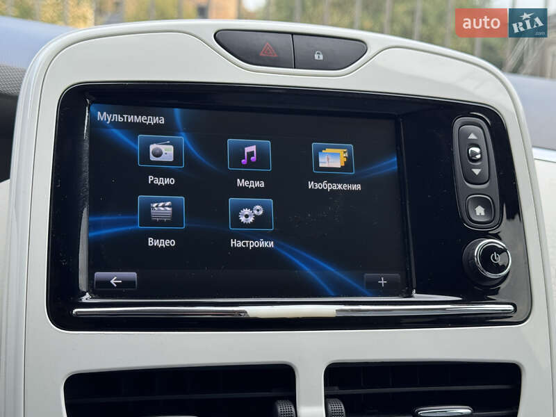 Хэтчбек Renault Zoe 2017 в Самборе фото 72 Хэтчбек Renault Zoe 2017 в Самборе