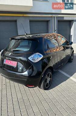 Хэтчбек Renault Zoe 2013 в 