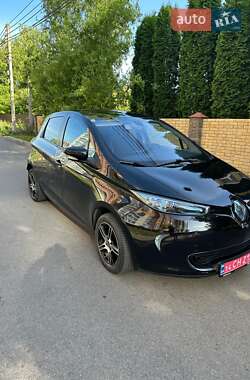 Хэтчбек Renault Zoe 2013 в 