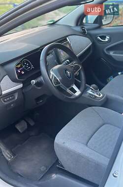 Хэтчбек Renault Zoe 2020 в 