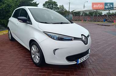 Хэтчбек Renault Zoe 2017 в 