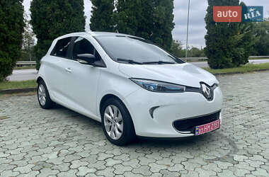 Хэтчбек Renault Zoe 2017 в 