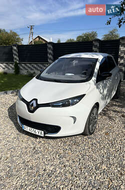 Хетчбек Renault Zoe 2013 в Коломиї