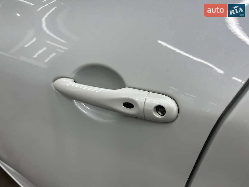 Хетчбек Renault Zoe 2013 в Коломиї