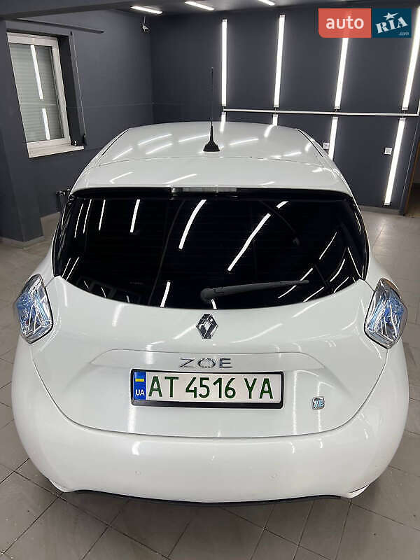 Хетчбек Renault Zoe 2013 в Коломиї