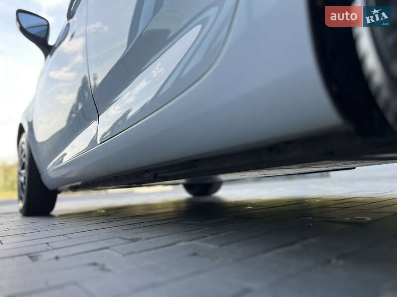 Хэтчбек Renault Zoe 2013 в Тернополе