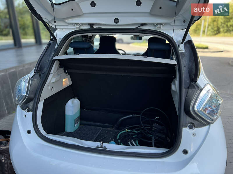 Хэтчбек Renault Zoe 2013 в Тернополе
