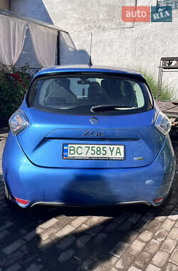 Хэтчбек Renault Zoe 2019 в 