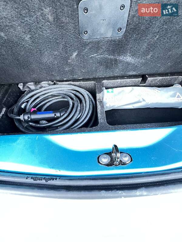 Хэтчбек Renault Zoe 2019 в Киеве