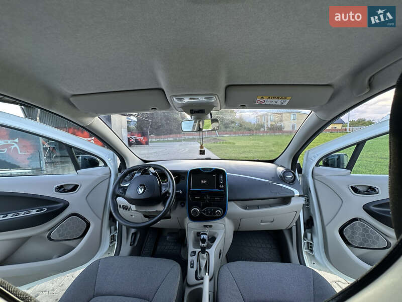 Хэтчбек Renault Zoe 2015 в Черновцах фото 16 Хэтчбек Renault Zoe 2015 в Черновцах