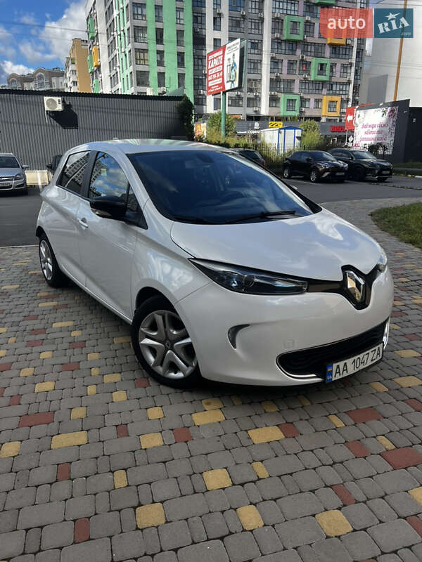 Хетчбек Renault Zoe 2017 в Києві фото 4 Хетчбек Renault Zoe 2017 в Києві