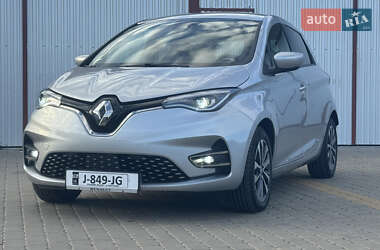 Хэтчбек Renault Zoe 2020 в 