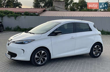 Хэтчбек Renault Zoe 2019 в 