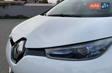 Хэтчбек Renault Zoe 2019 в 