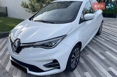 Хэтчбек Renault Zoe 2020 в 