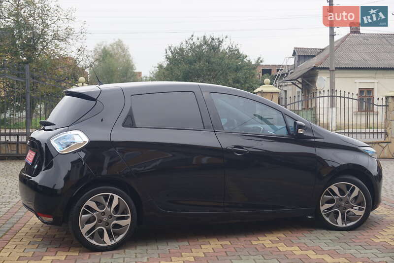 Хэтчбек Renault Zoe 2016 в Самборе