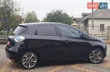 Хэтчбек Renault Zoe 2016 в 