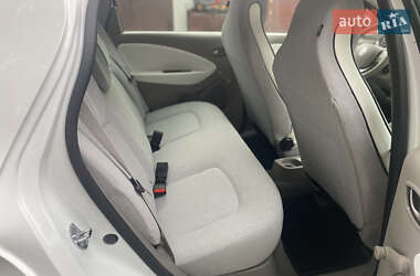 Хэтчбек Renault Zoe 2019 в 