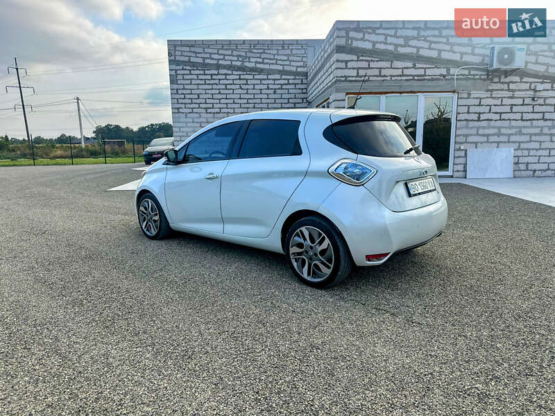 Хэтчбек Renault Zoe 2015 в Тернополе