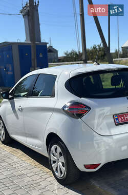 Хэтчбек Renault Zoe 2022 в 
