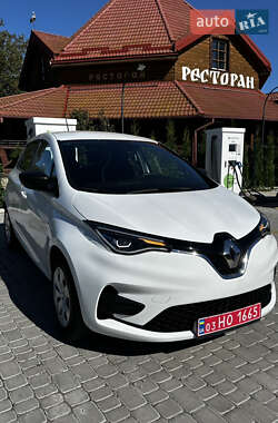 Хэтчбек Renault Zoe 2022 в 