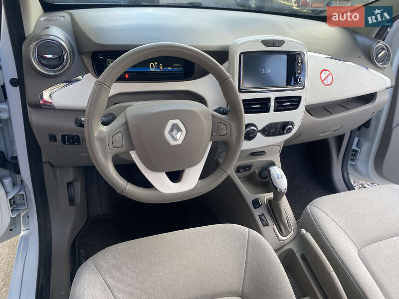 Хэтчбек Renault Zoe 2017 в Виннице
