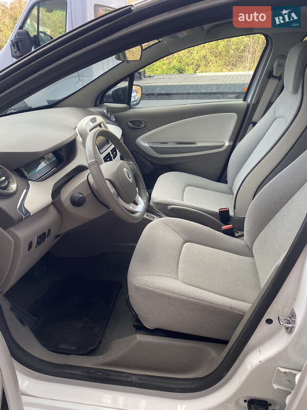 Хэтчбек Renault Zoe 2017 в Виннице