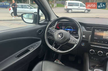 Хэтчбек Renault Zoe 2021 в 