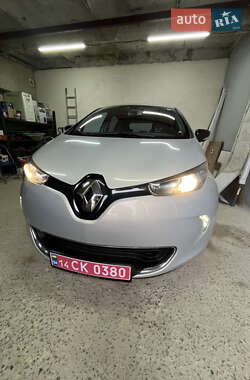Хэтчбек Renault Zoe 2015 в Львове
