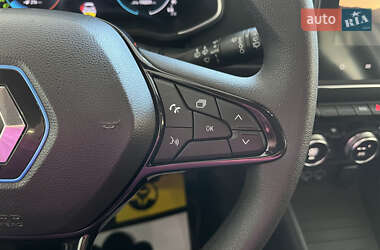 Хэтчбек Renault Zoe 2020 в 