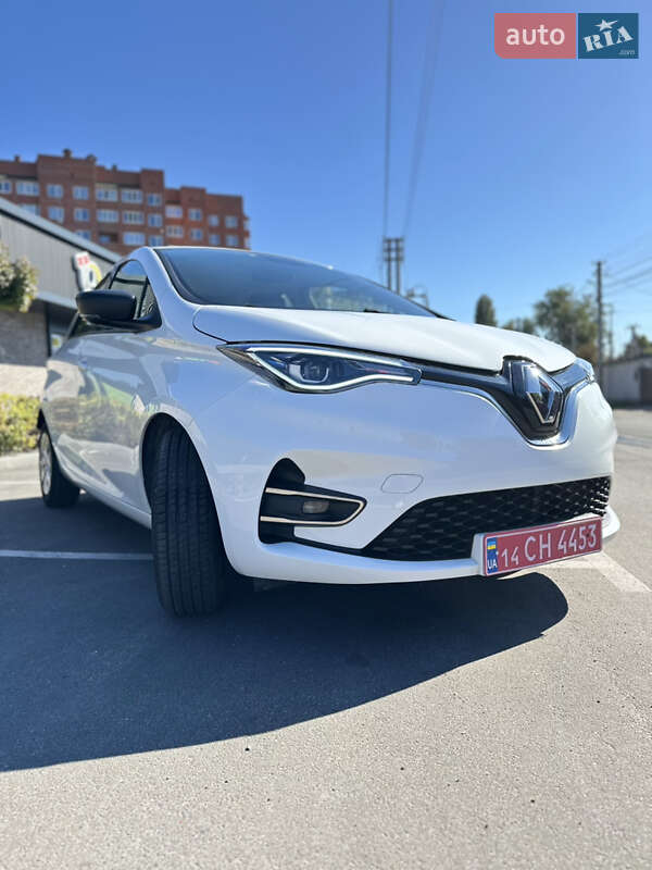 Хэтчбек Renault Zoe 2020 в 