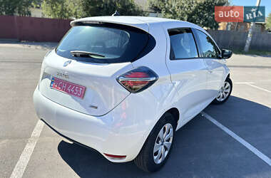 Хэтчбек Renault Zoe 2020 в 