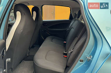 Хэтчбек Renault Zoe 2020 в 