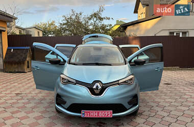 Хэтчбек Renault Zoe 2020 в 