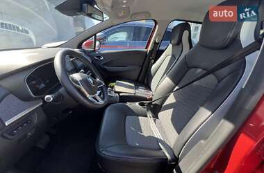 Хэтчбек Renault Zoe 2022 в 