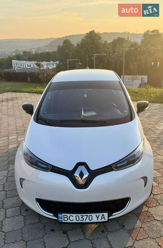 Хетчбек Renault Zoe 2015 в Львові