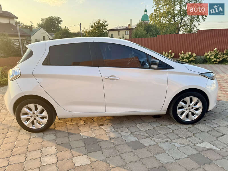 Хетчбек Renault Zoe 2015 в Львові