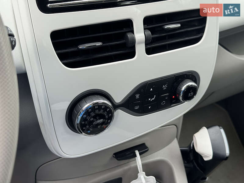 Хэтчбек Renault Zoe 2019 в Киеве