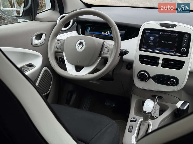 Хэтчбек Renault Zoe 2019 в Киеве