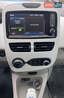 Хэтчбек Renault Zoe 2013 в 