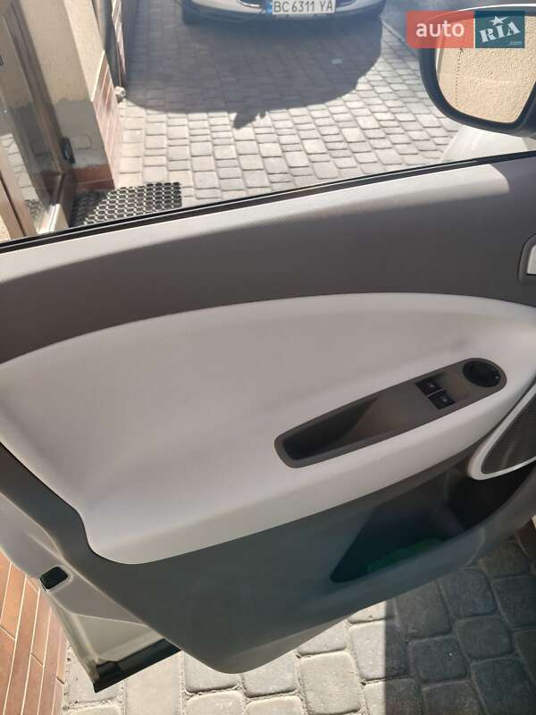Хетчбек Renault Zoe 2020 в Івано-Франківську фото 15 Хетчбек Renault Zoe 2020 в Івано-Франківську