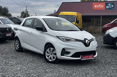 Хэтчбек Renault Zoe 2020 в 